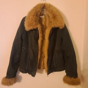 Women's Giacca Denim Jacket w/ removable Faux Fur Liner, Size Medium